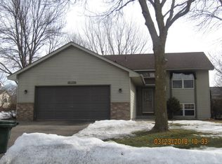 3694 Willbrook Ct, Eagan, MN 55123