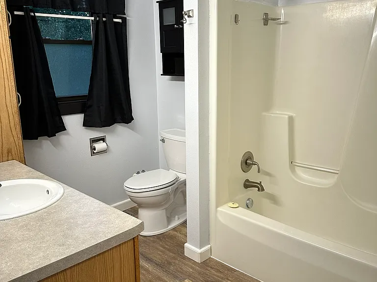 1621 Southridge Dr — Photo 27