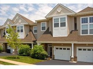 41 Ocean Breeze Ct, Stafford Twp, NJ 08050