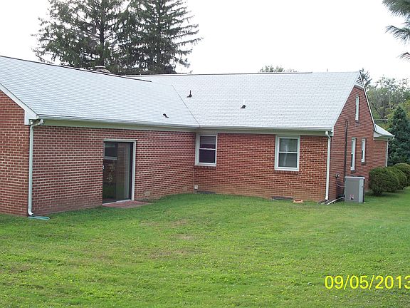 4th image of 31 Lake Dr