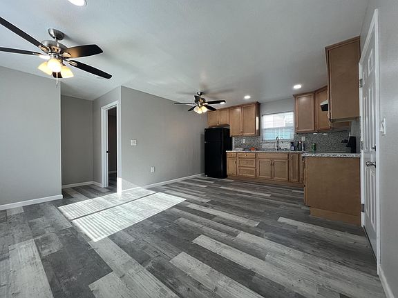 2nd image of 26204 Underwood Ave