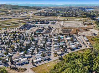 3223 83rd St NW #424, Calgary, AB T3B5N1