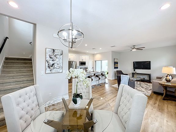 4th image of 2226 S Bumby Ave #190