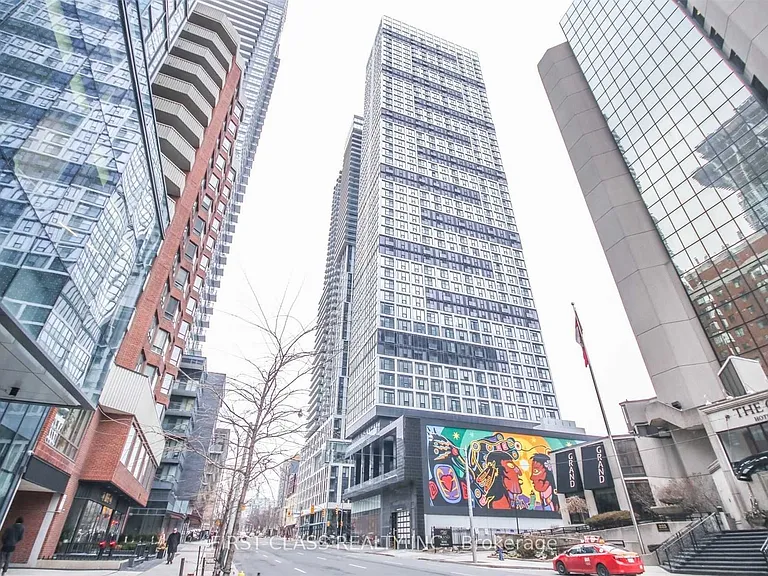 181 Dundas St E #1002 — Photo 1