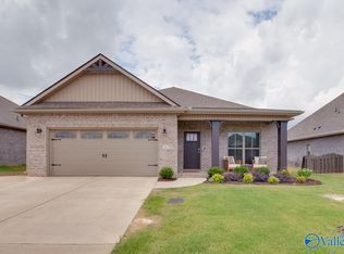 21798 Natures Cove Dr, Athens, AL 35613