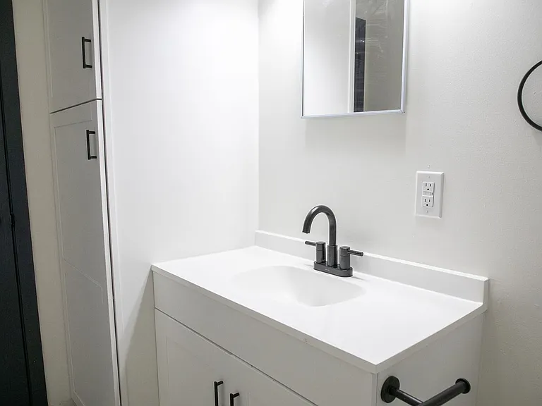 Langston Apartments - Bricktown — Photo 12