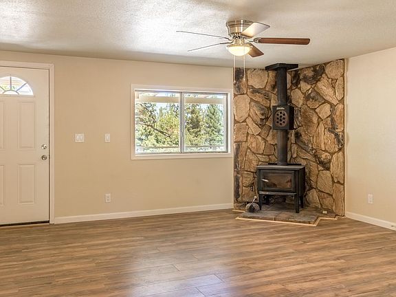 5th image of 457-500 Honeyview Ln