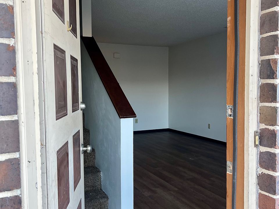 1st image of 1409 E 27th Ave APT C