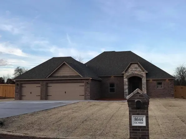 8644 NE Wolf Rd, Elgin, OK 73538