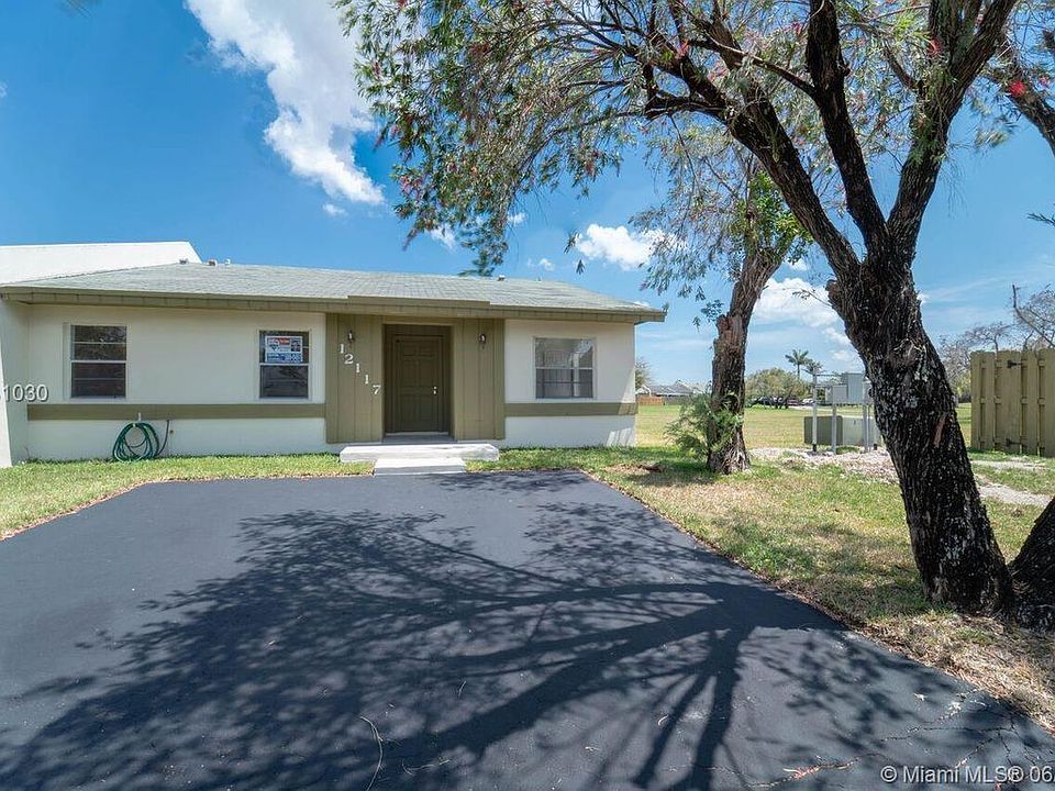 1st image of 12117 SW 110th Street Cir S