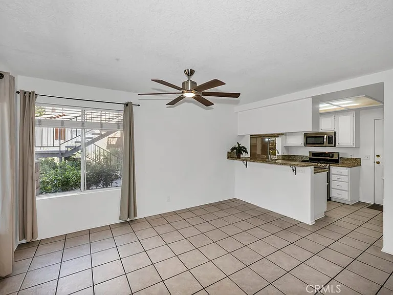 28114 Seco Canyon Rd #156 — Photo 8