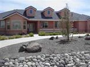 1089 Rawhide Dr, Fernley, NV 89408