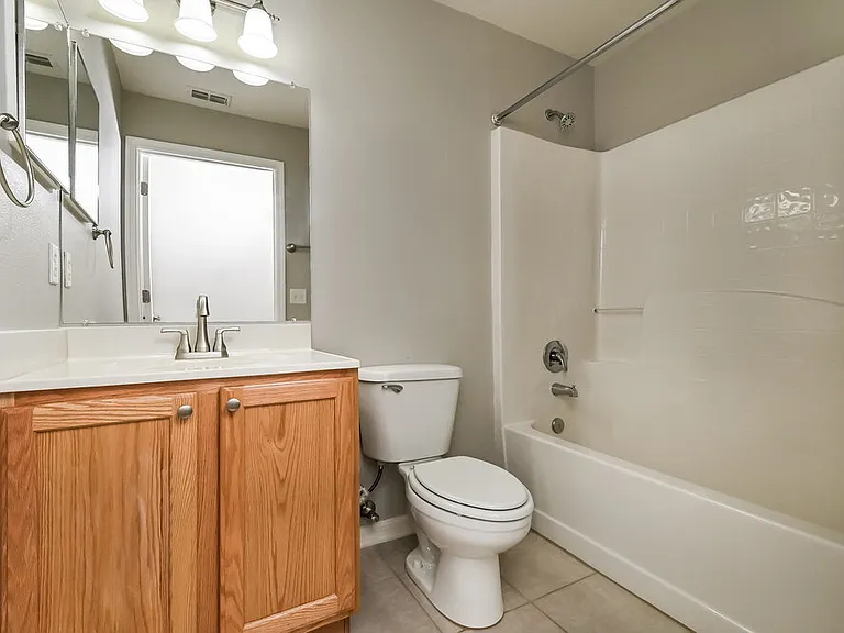 1309 Alhambra Crest Dr — Photo 15