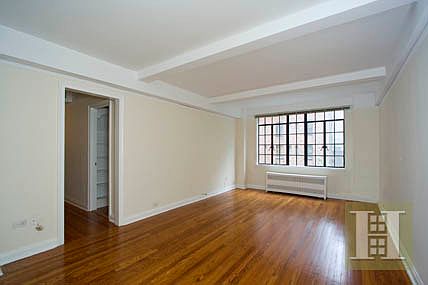 2nd image of 314 41st St #502B
