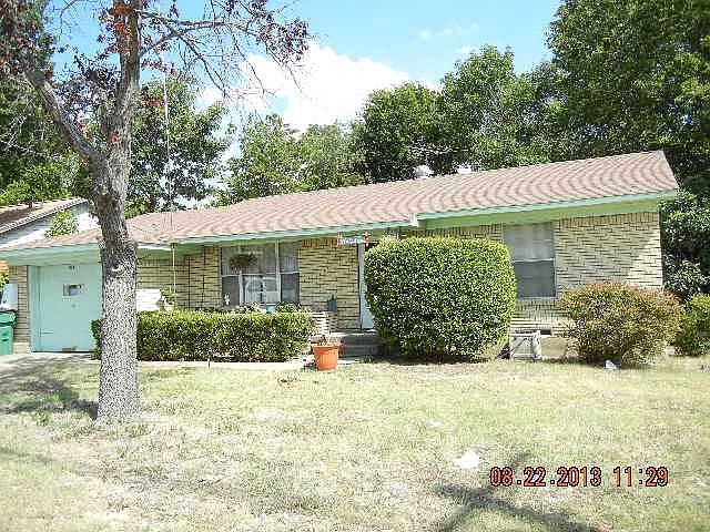 1st image of 1404 W University Dr