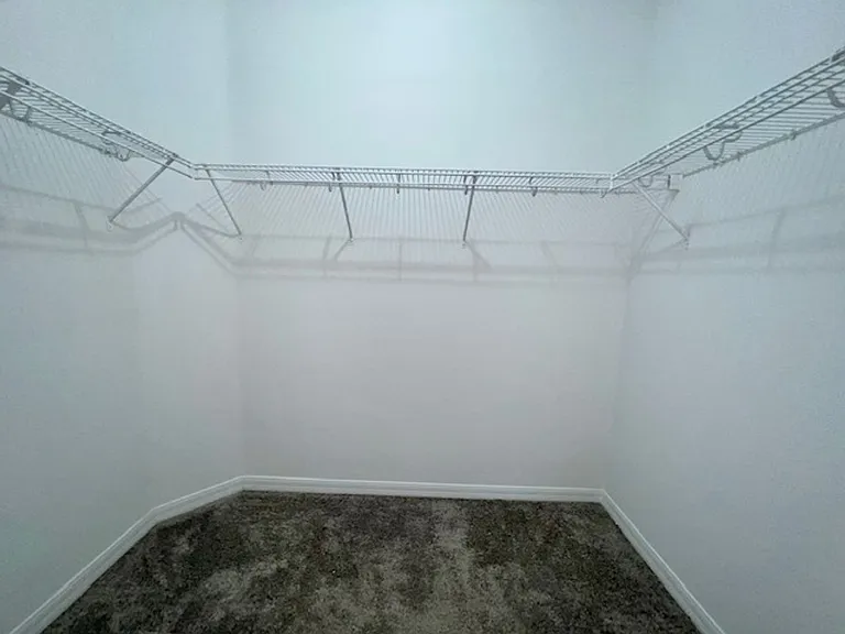 9240 Black Hawk Ct — Photo 21