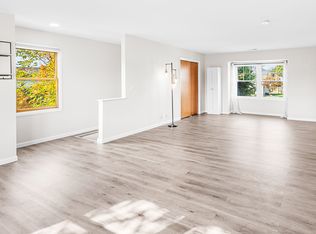 16 Evans Pl #12, Pompton Plains, NJ 07444