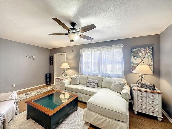 3rd image of 1802 Bedford Ter APT 182