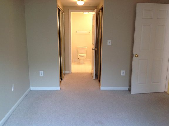 5th image of 3835 9th St #805W