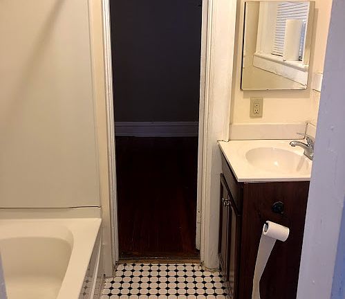 3rd image of 2902 Monument Ave APT 7