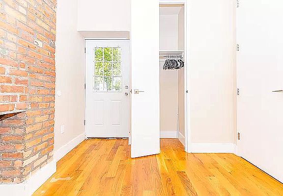 3rd image of 385 Chauncey St #3LL