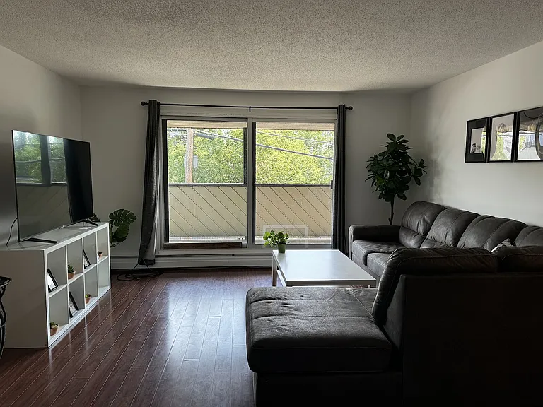 1513 26th Ave SW #108 — Photo 8