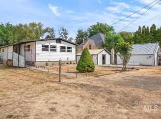 319 Pataha St, Pomeroy, WA 99347