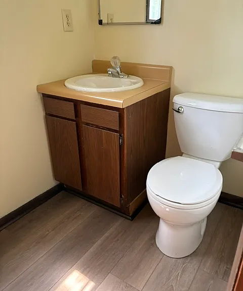 6993 Eisenhower Ave — Photo 19