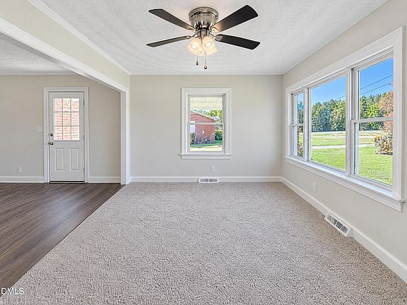 2nd image of 5244 Lindsey Rd