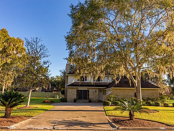 4th image of 135 Paradise Valley Dr