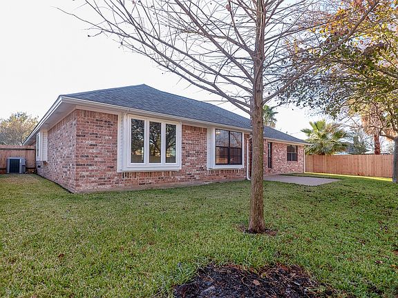 2nd image of 2903 Durango Ct