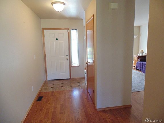 3rd image of 20705 Anna Ln