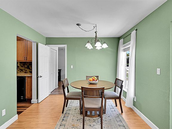 5th image of 7913 NW 71st Avenue