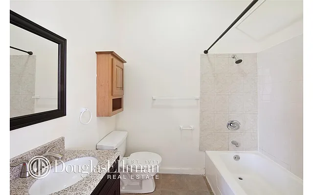 Rented by Douglas Elliman | media 17