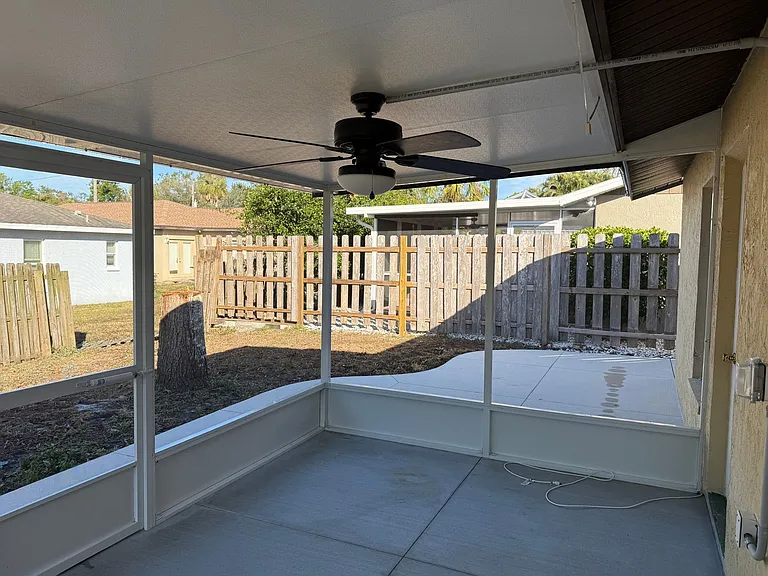 144 Christie Ave — Photo 19