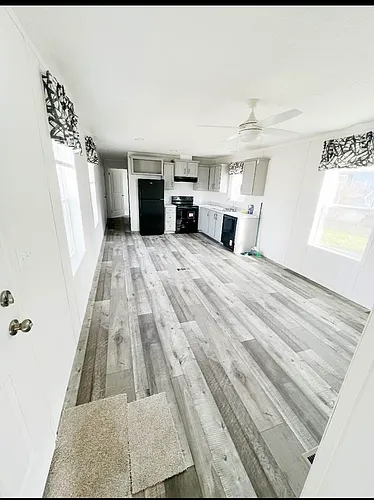 2 Cloverleaf Ct Photo 1
