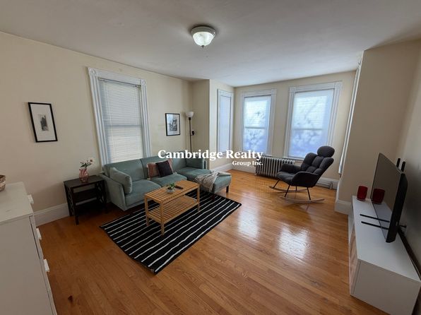 9 Stickney Ave #2T