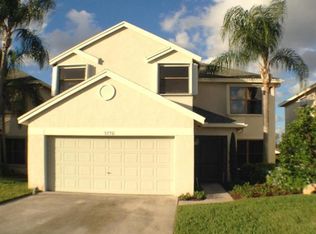 5771 Northpointe Ln, Boynton Beach, FL 33437