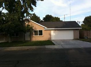 1871 Mitchell St, Atwater, CA 95301