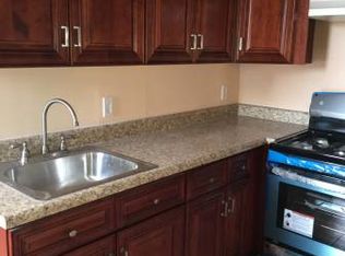 350 Saw Mill River Rd APT 1, Yonkers, NY 10701