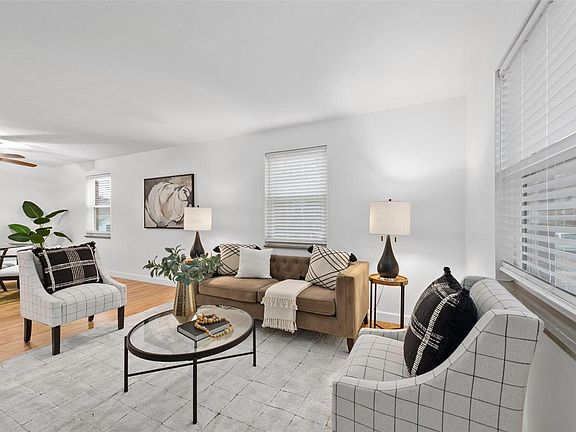 3rd image of 6338 Oleatha Ave