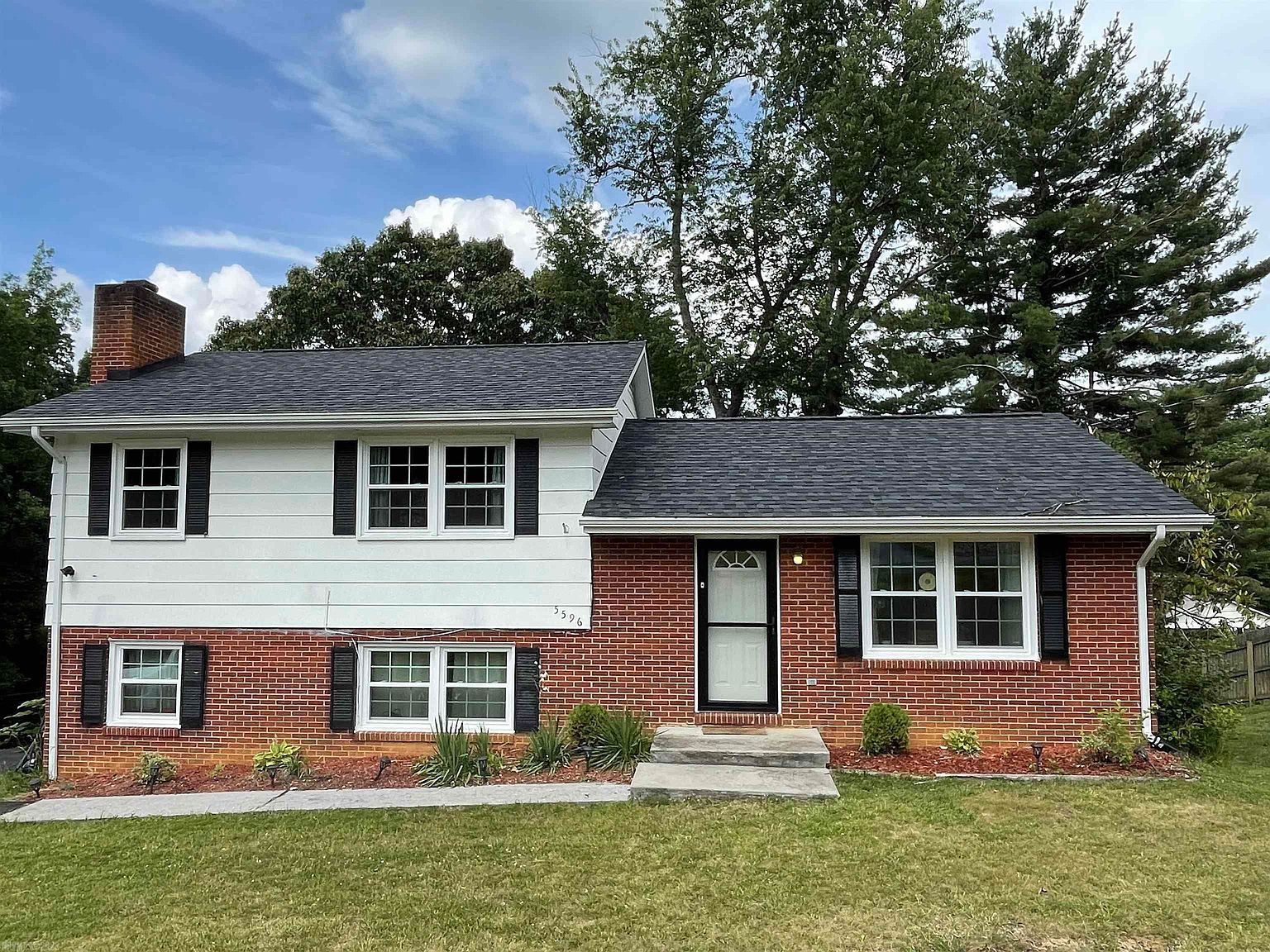 5596 Oakview Ave, Dublin, VA 24084 | MLS #418569 | Zillow