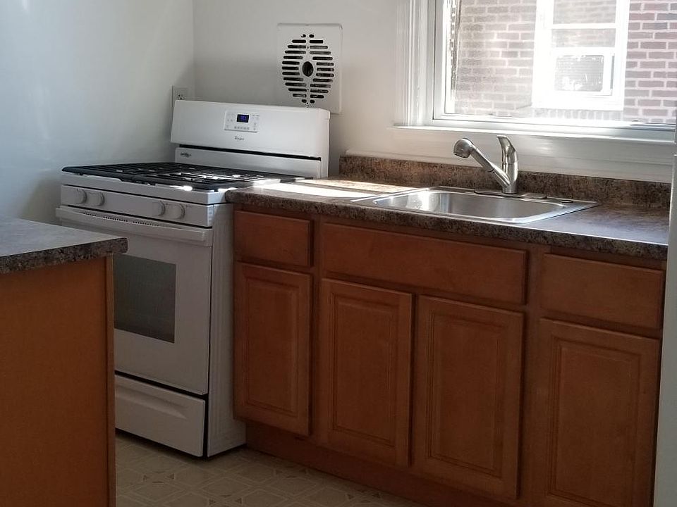 1st image of 1028 Longshore Ave #2