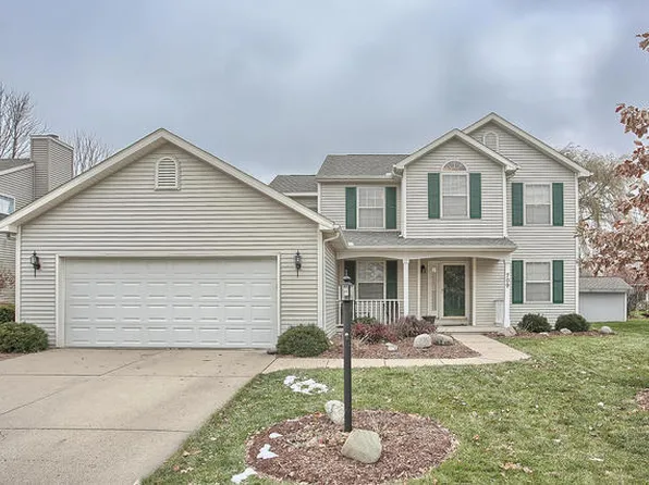709 Indigo Ave, Savoy, IL 61874