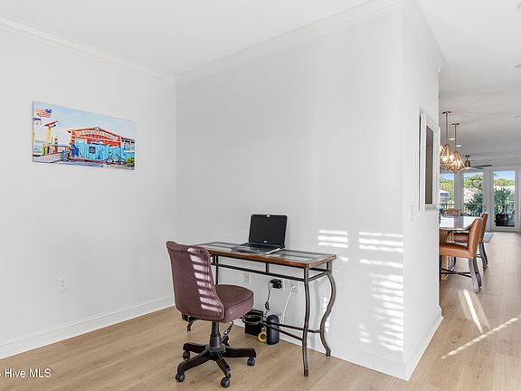 5th image of 2571 Saint James Dr SE #205