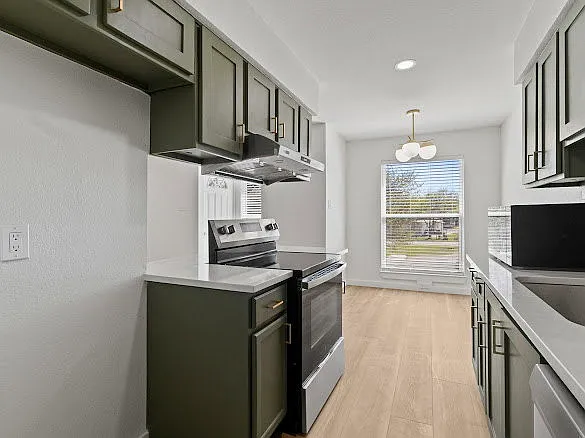 2 bed, 2.0 bath, $1,499 — Photo 3