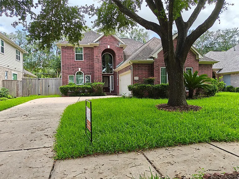 15319 Truslow Point Ln — Photo 3
