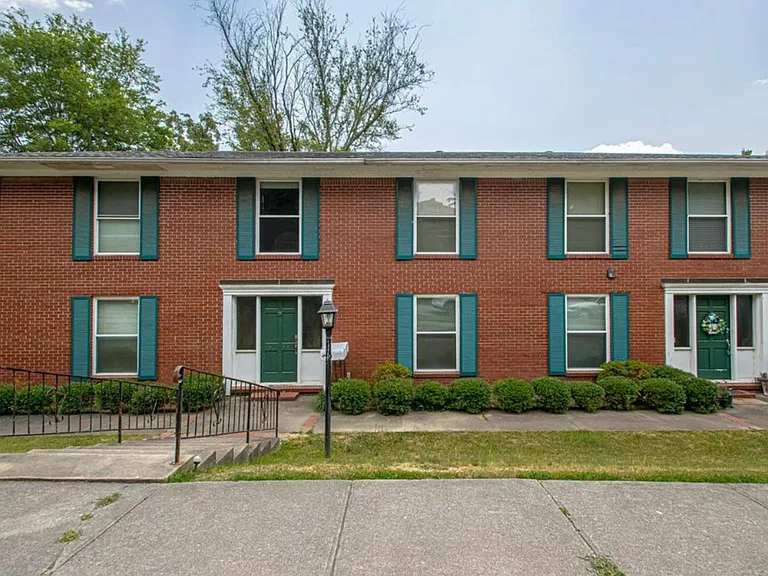 3801 Hill Rd #4 — Photo 1