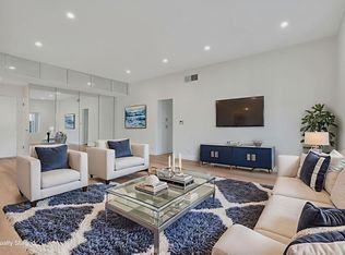 134 S Elm Dr #105, Beverly Hills, CA 90212