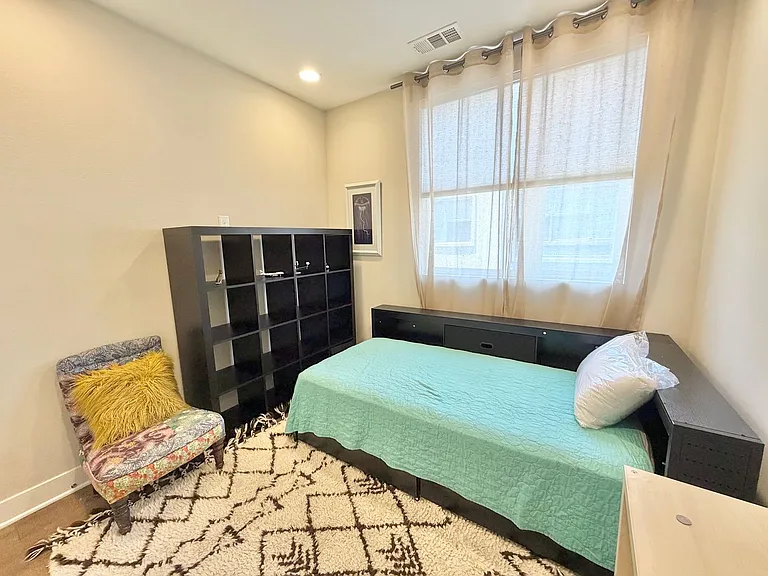 2753 Waverly Dr #1003 — Photo 30